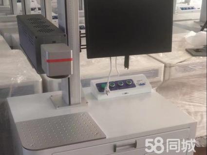 激光打标机的多场景赋能 从瑜伽垫到月饼盒的精细定制之路